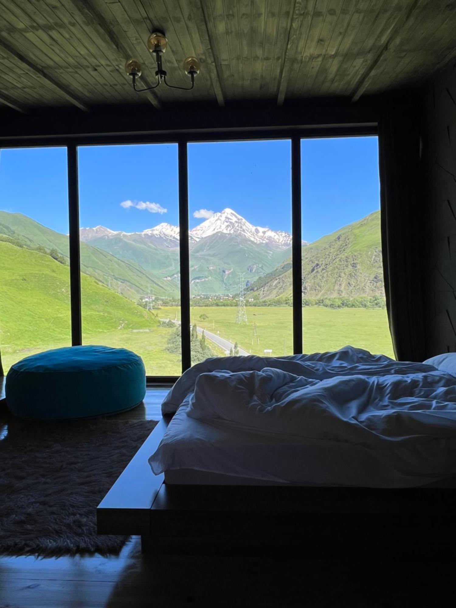 Gzaze Apartment Kazbegi Luaran gambar