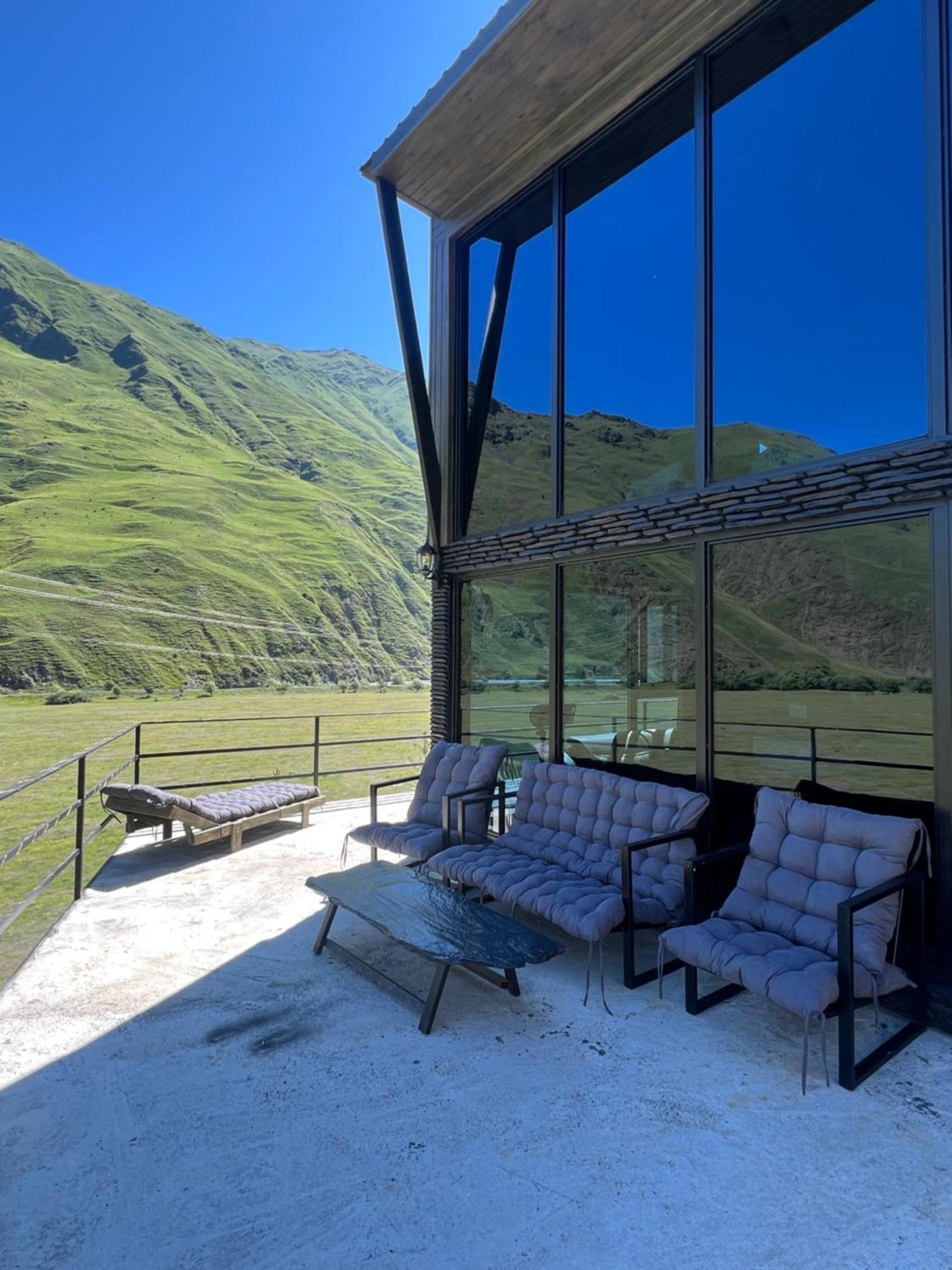 Gzaze Apartment Kazbegi Luaran gambar